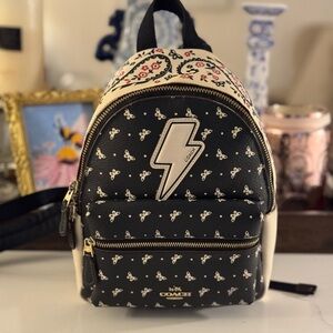 🖤🤍 COACH MINI CHARLIE BUTTERFLY BANDANA PRINT THUNDER BACKPACK!